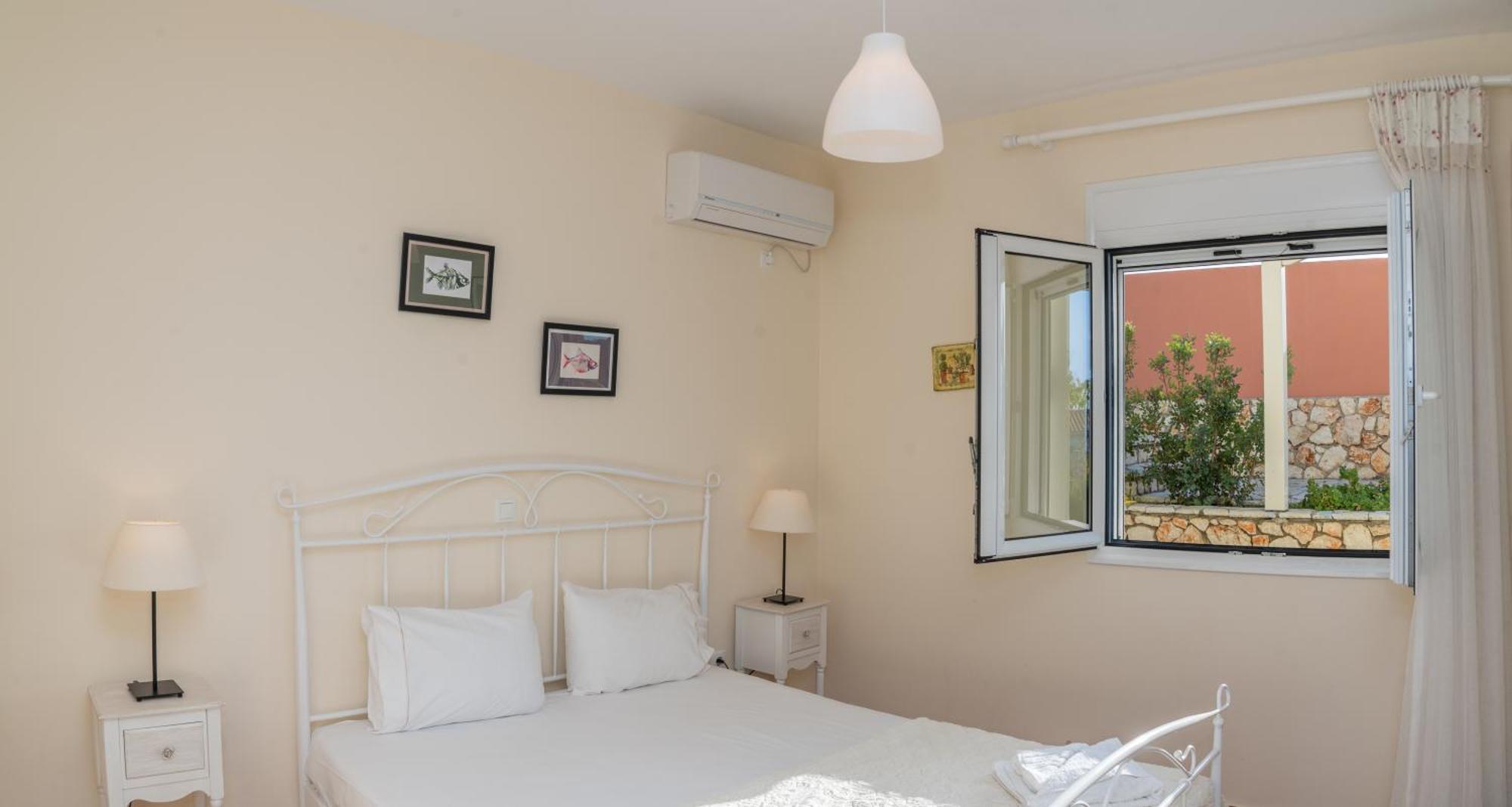 Villa Erato Tsoukaládhes Habitación foto